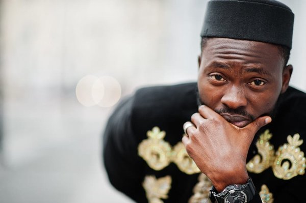 Comment les méga-influenceurs peuvent maximiser votre visibilité en ligne