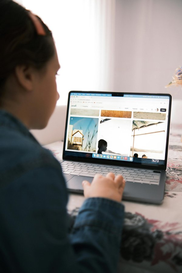 Comment synapse studio personnalise votre site web selon vos besoins